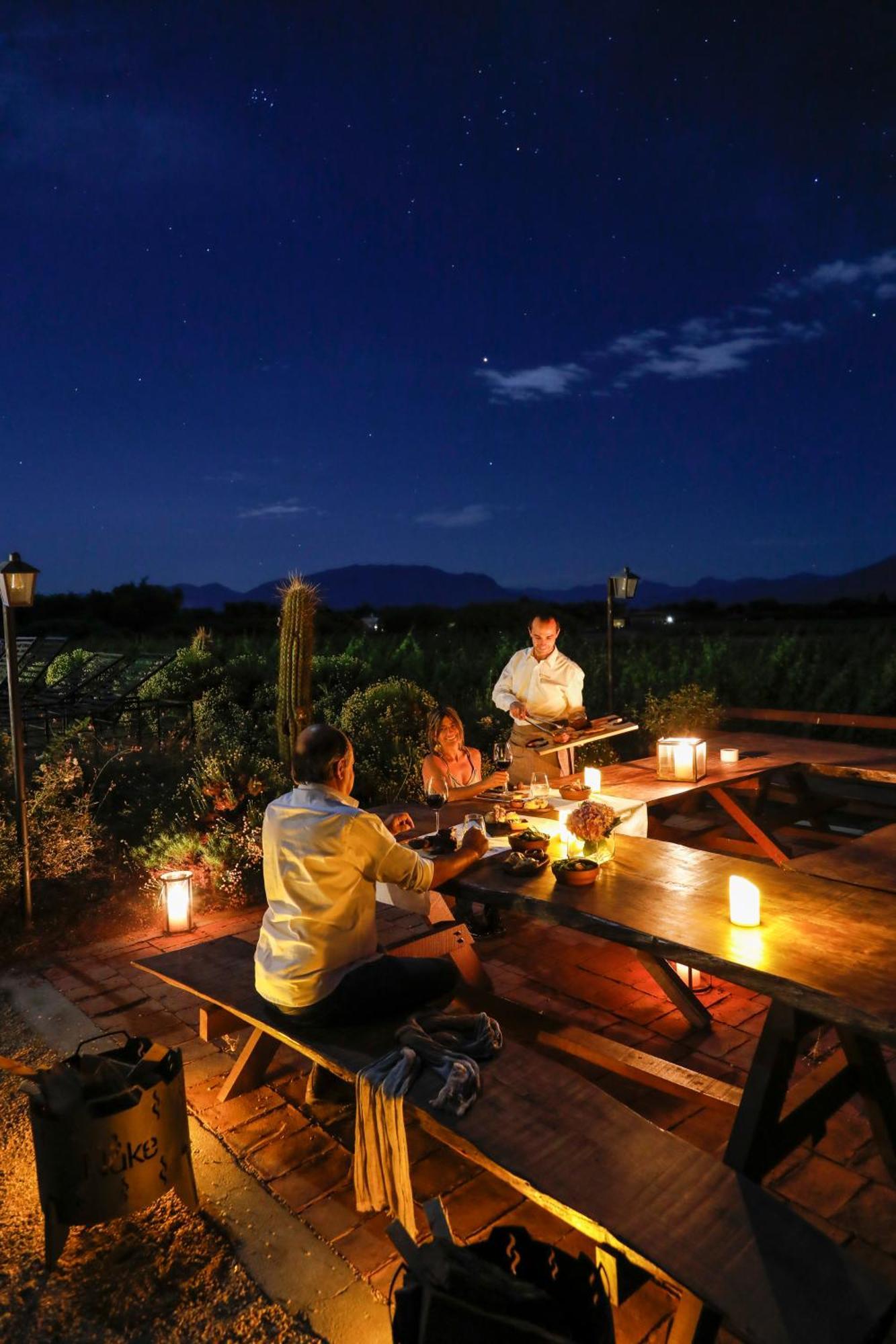 Grace Cafayate Hotel Luaran gambar A restaurant in the resort