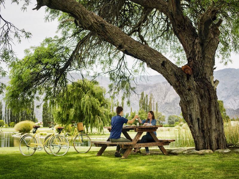 Grace Cafayate Hotel Luaran gambar Picnic at the University of Washington